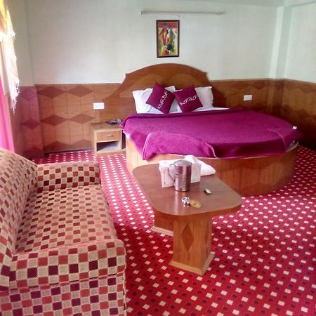 Gautam Hotel & Cottage Manāli Kültér fotó